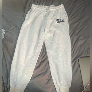 Yale medium sweatpants